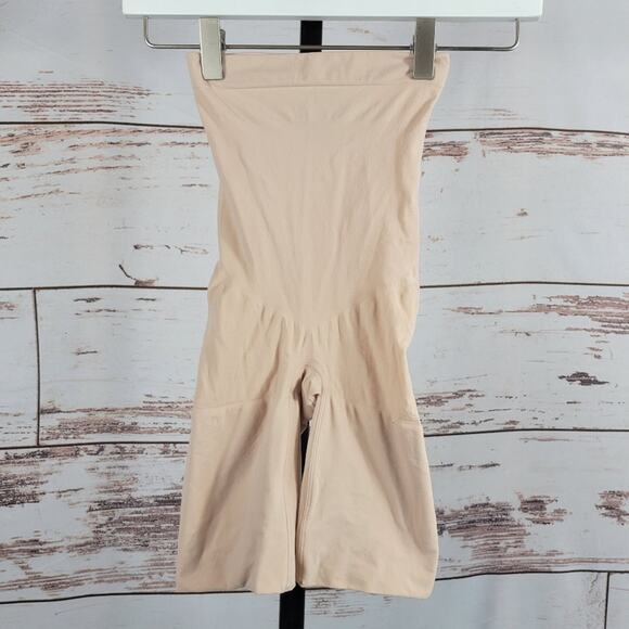 Spanx Higher Power Shorts High Rise Shapewear Size Small - Picture 1 of 4